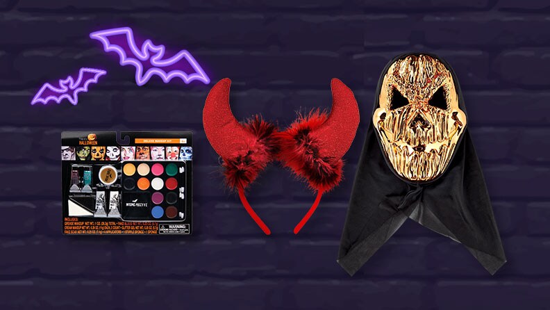 Halloween accessories